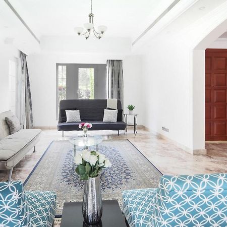 Frank Porter - Arabian Ranches Villa Dubai Exterior photo